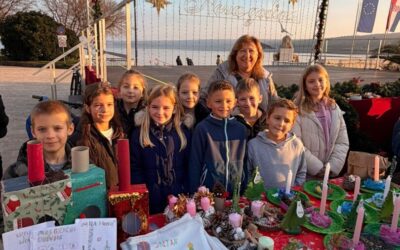 Mali božićni sajam